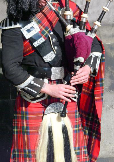 bagpiper2